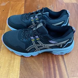 Asics Gel-Venture Sneakers